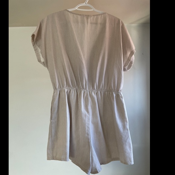 Subtitled striped romper - Picture 2 of 2